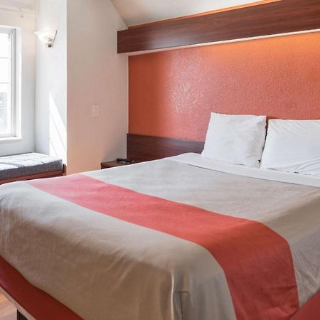 Motel 6-Olathe, Ks Eksteriør billede
