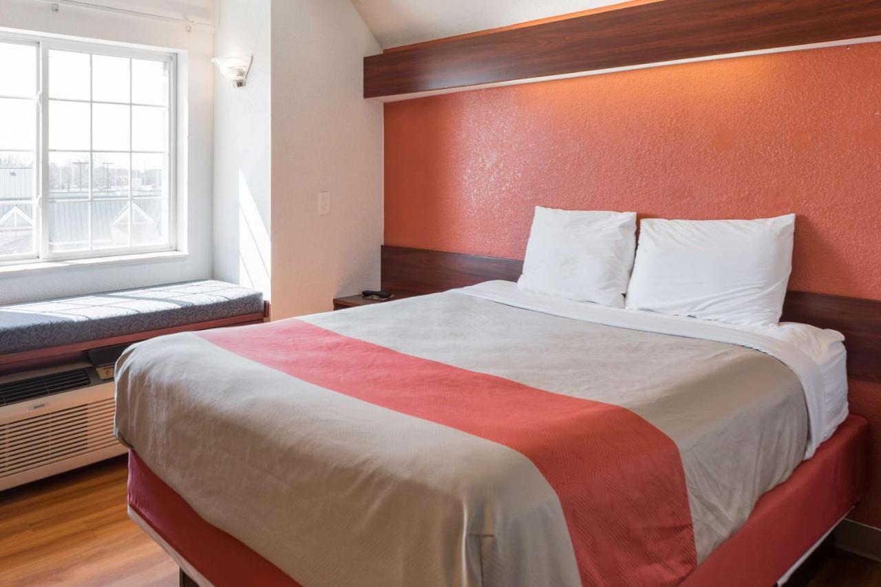 Motel 6-Olathe, Ks Eksteriør billede