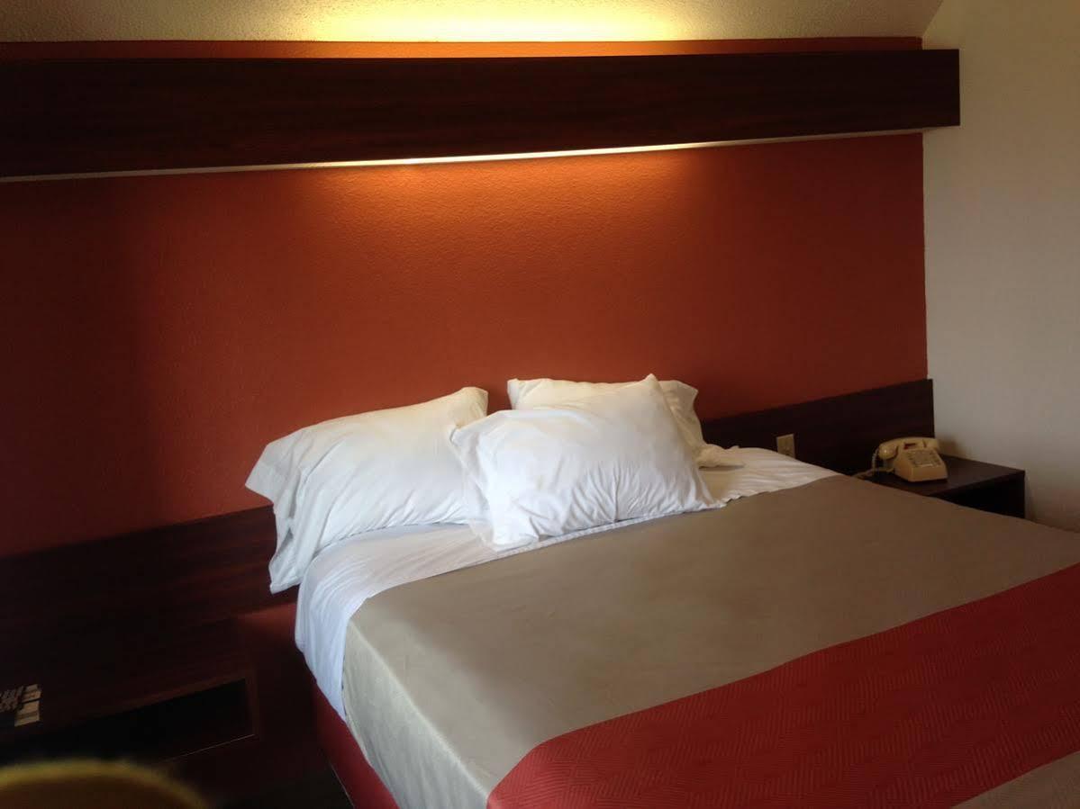 Motel 6-Olathe, Ks Eksteriør billede